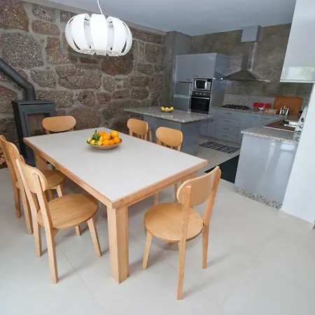 Casas Do Monte *